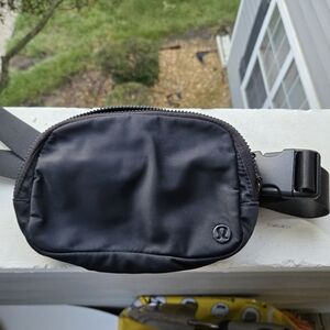 Lululemon Black Fanny Pack